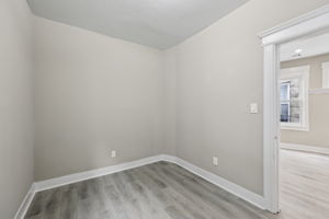 Sheffield St-L2709-037