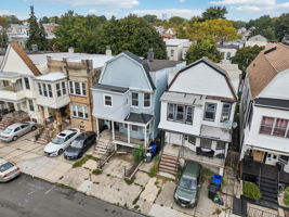 Sheffield St-L2709-049