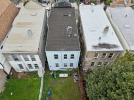 Sheffield St-L2709-054