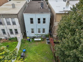 Sheffield St-L2709-057