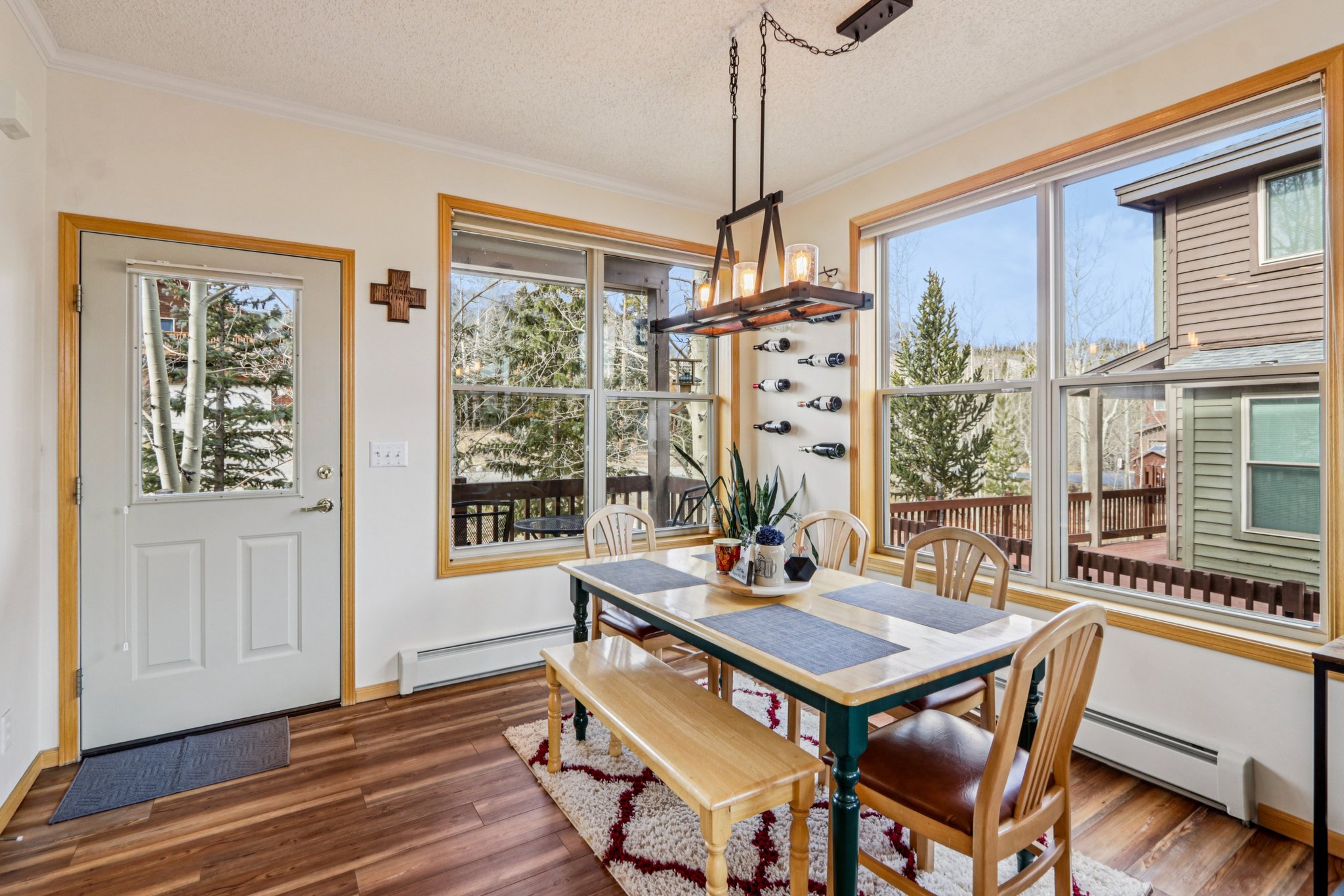 Twenty Grand Ct-S1311-011.jpg