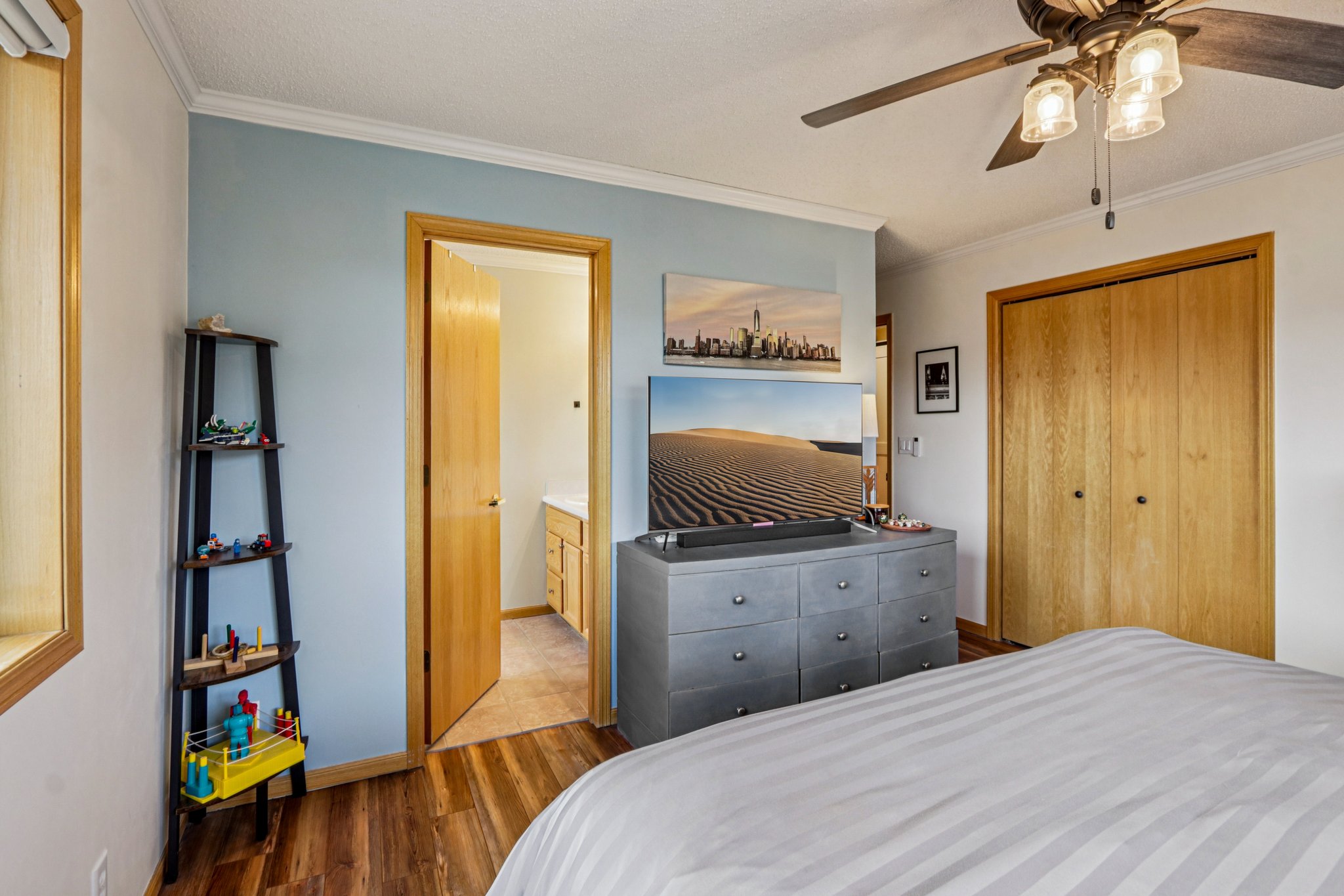 Twenty Grand Ct-S1311-020.jpg