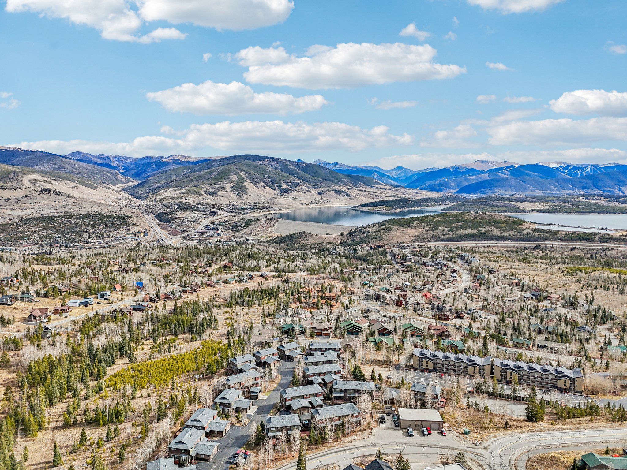 Twenty Grand Ct-S1311-064.jpg