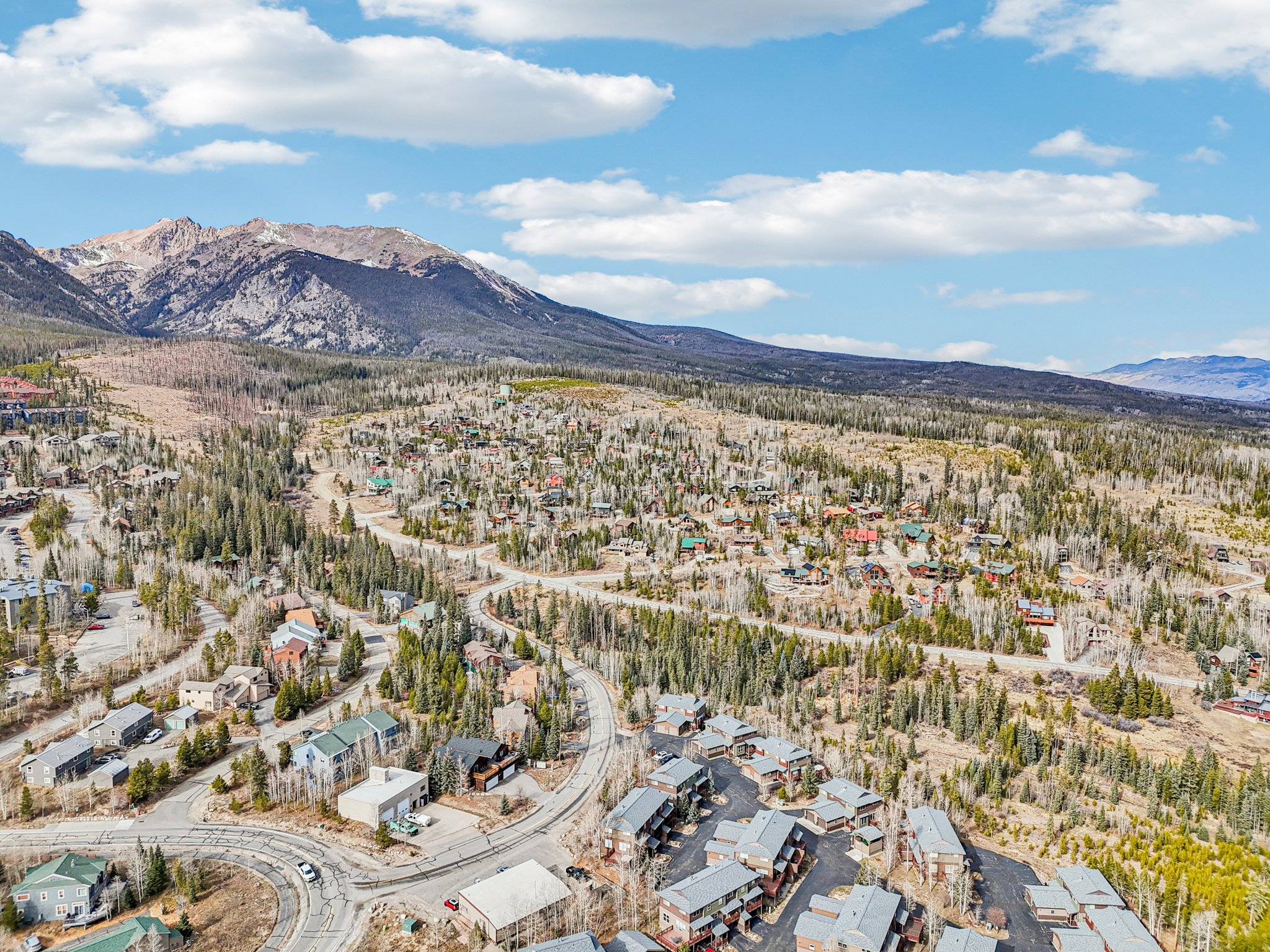 Twenty Grand Ct-S1311-067.jpg