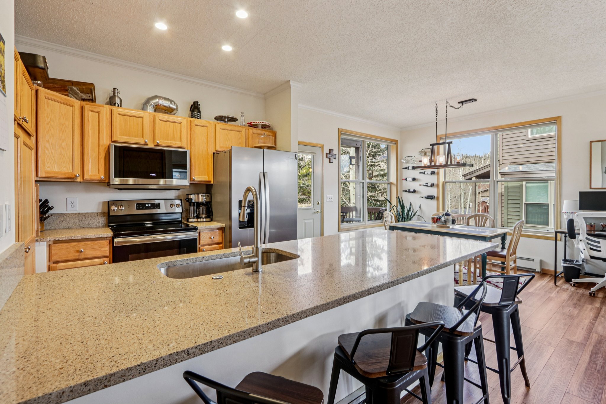 Twenty Grand Ct-S1311-014rr.jpg