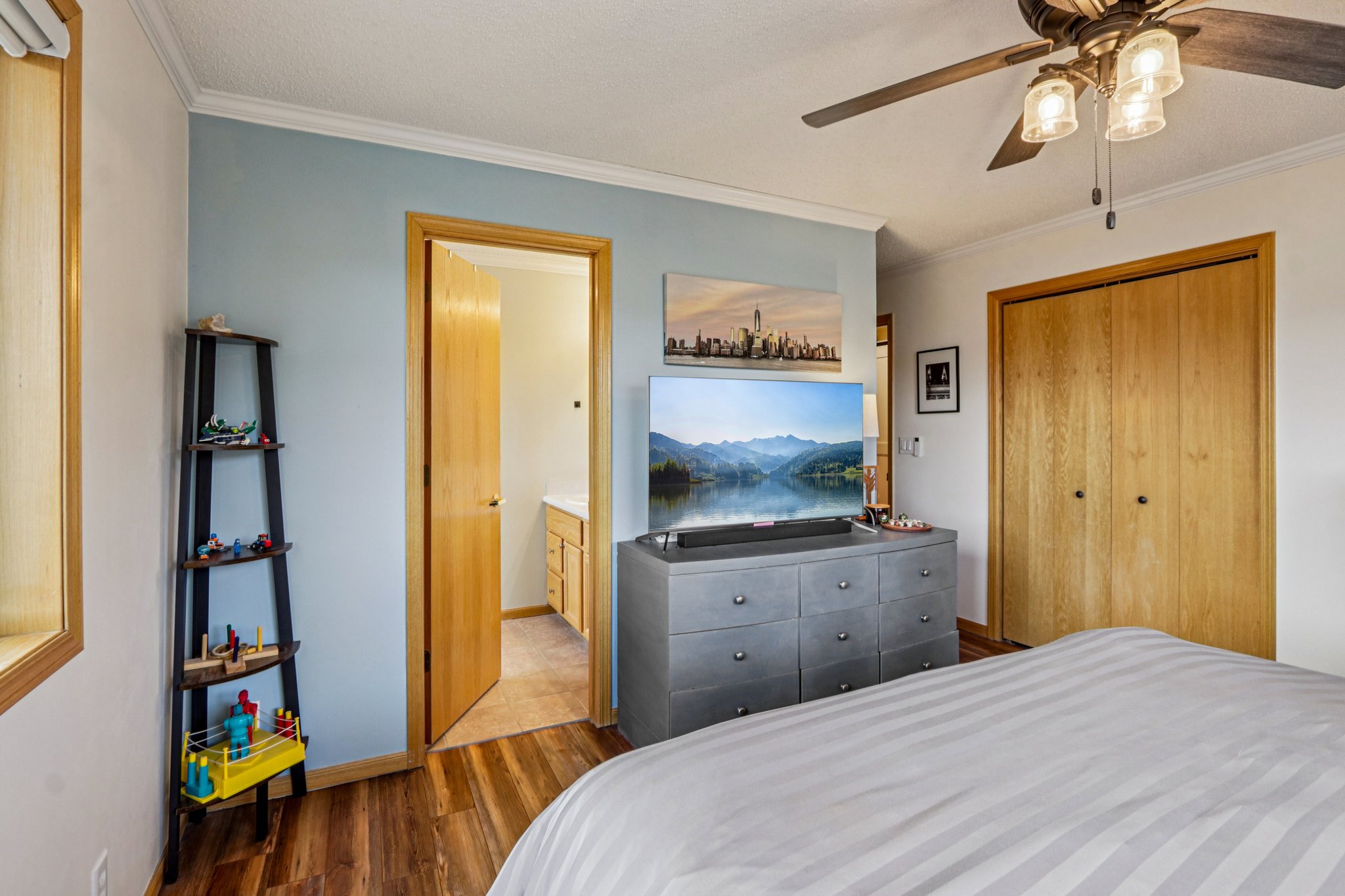 Twenty Grand Ct-S1311-020rr.jpg