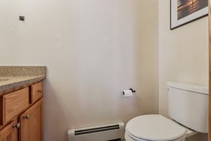 Twenty Grand Ct-S1311-027.jpg