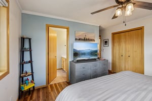 Twenty Grand Ct-S1311-020rr.jpg