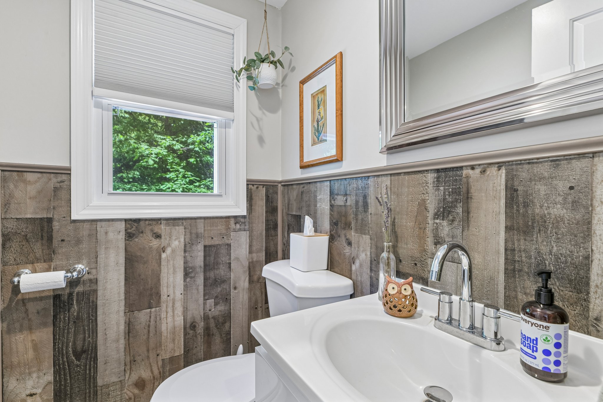 Walnut Pl-S0506-022.jpg