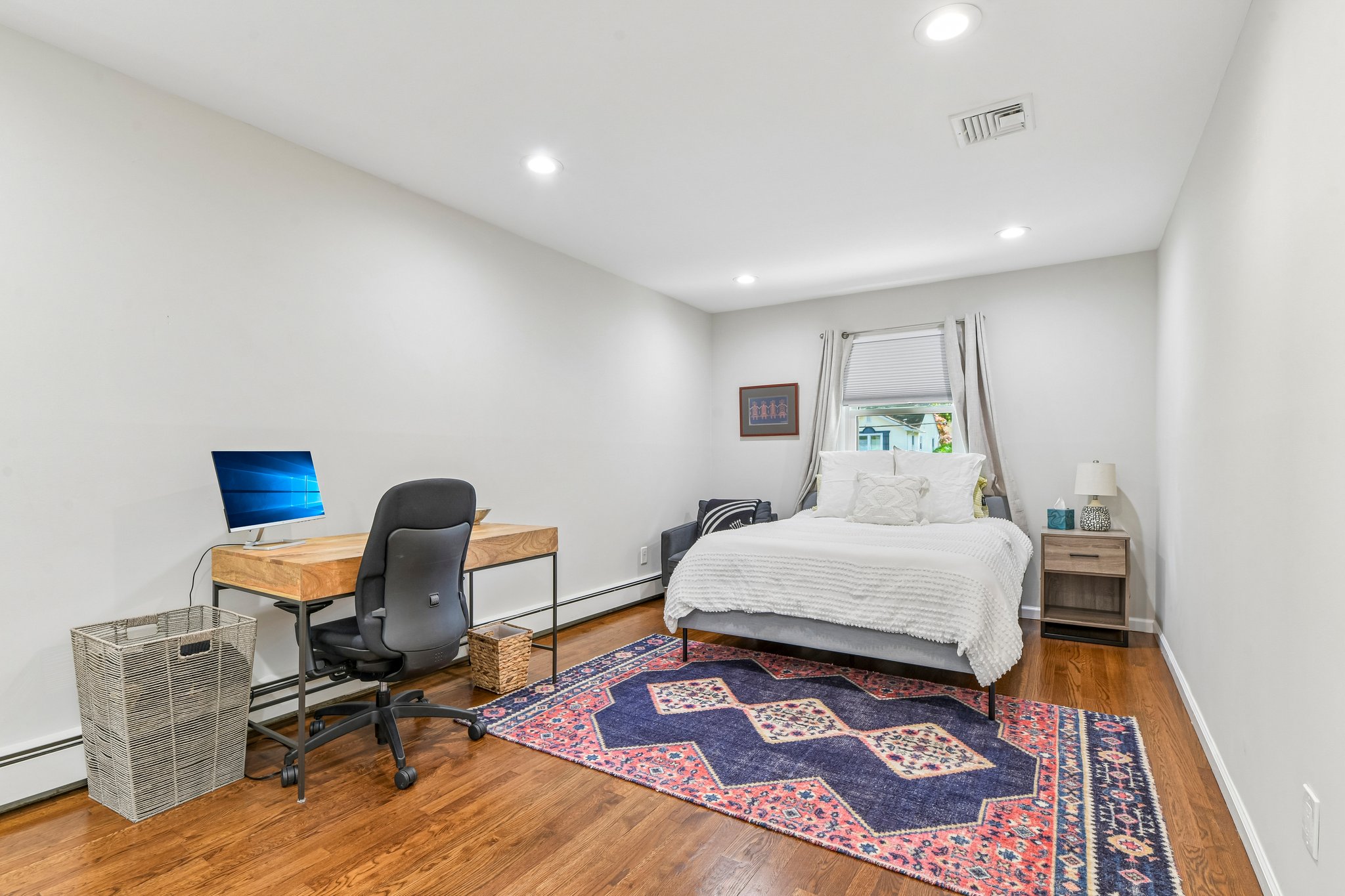 Walnut Pl-S0506-024.jpg