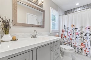 Walnut Pl-S0506-029.jpg