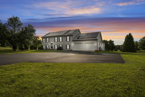  Photo 0