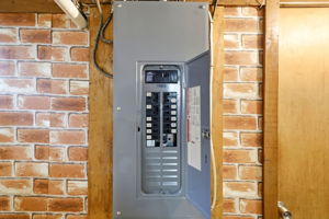 Photo 44