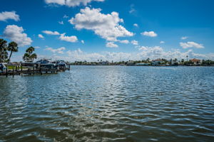 13-Griling Area1 View