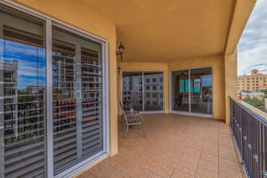 AB3_300 Beach Dr Unit 501-36