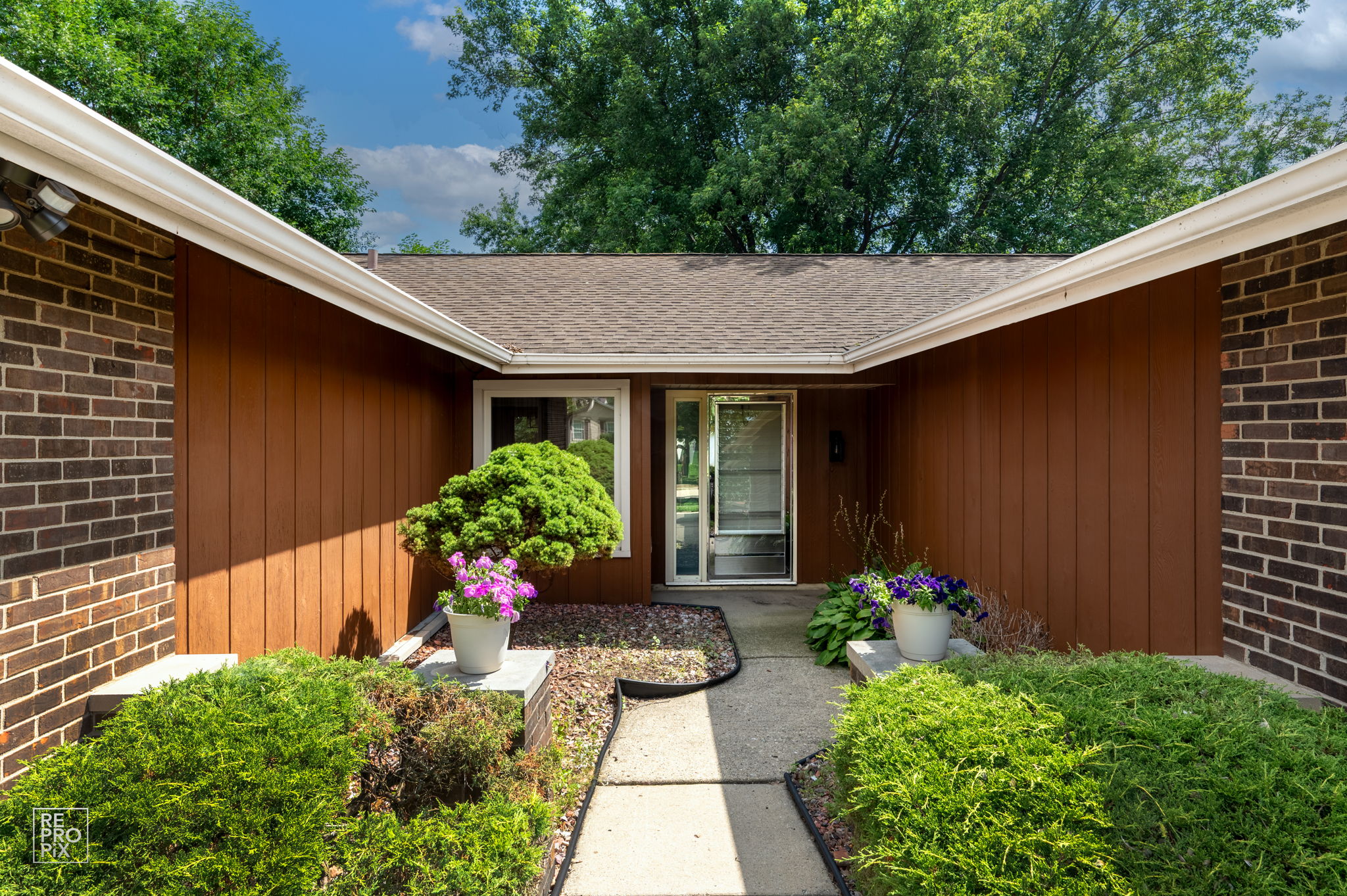 300 Byron Ave, Bloomingdale, IL 60108_001