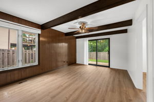 300 Byron Ave, Bloomingdale, IL 60108_008