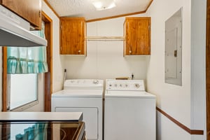 Carol Ann Dr-2904-015.jpg