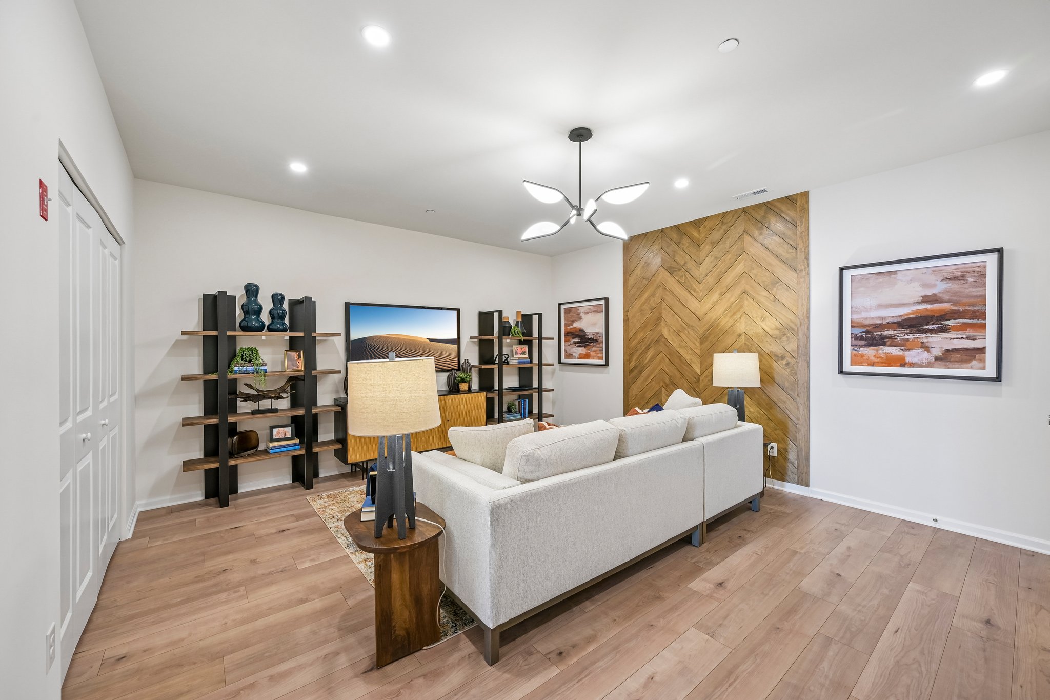 302 E Sawyer Ct Royersford-S0108-022.jpg