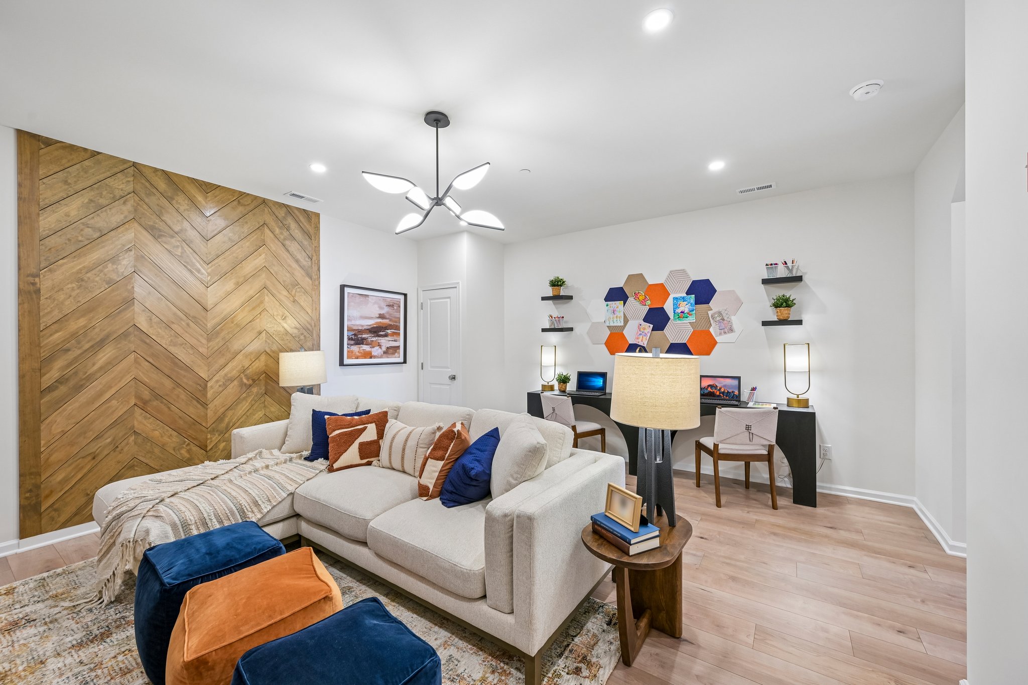 302 E Sawyer Ct Royersford-S0108-023.jpg