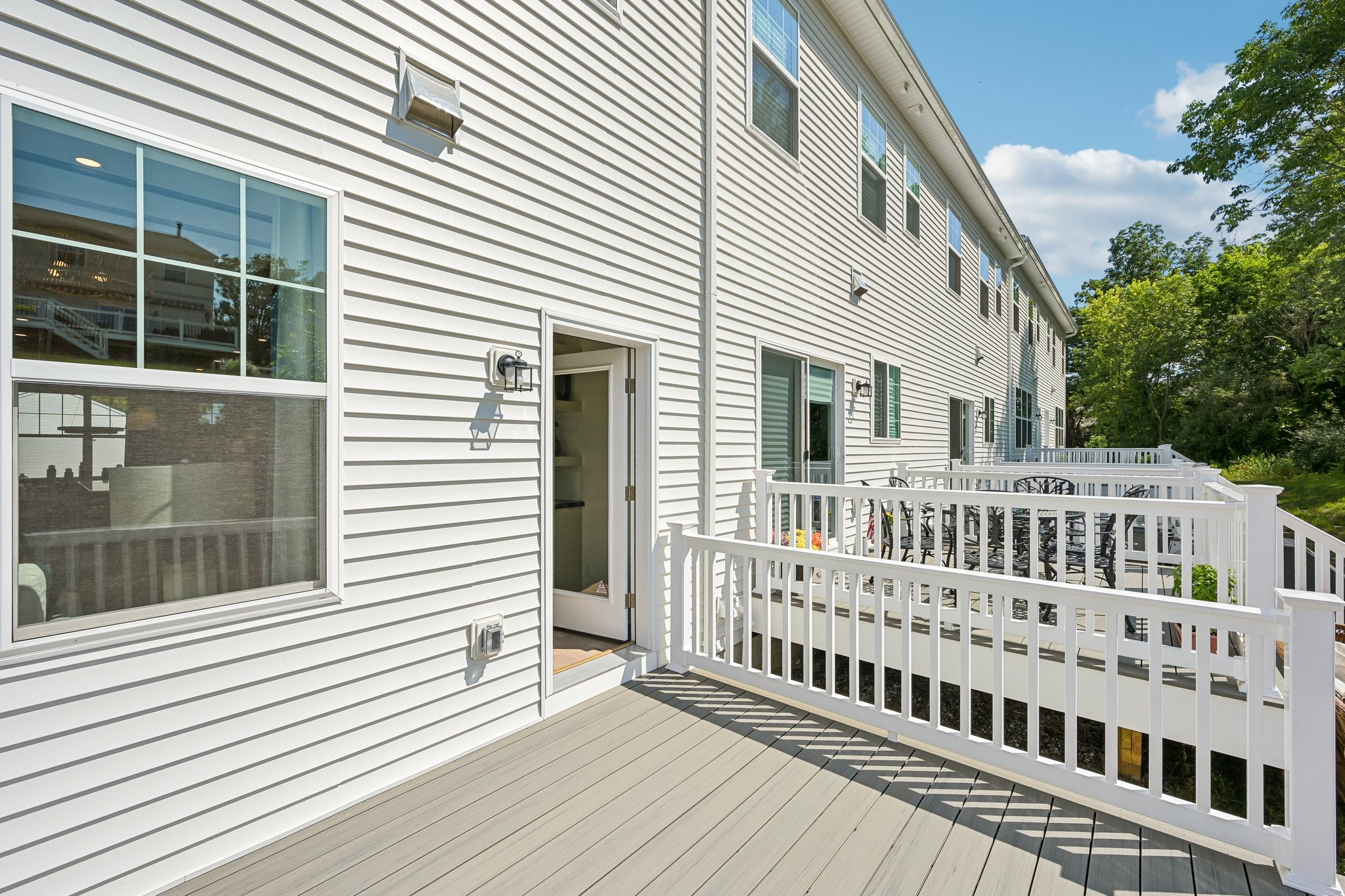 302 E Sawyer Ct Royersford-S0108-050.jpg