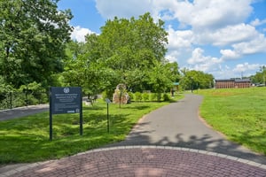 E Sawyer Ct-0108-913.jpg