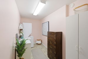  Photo 49