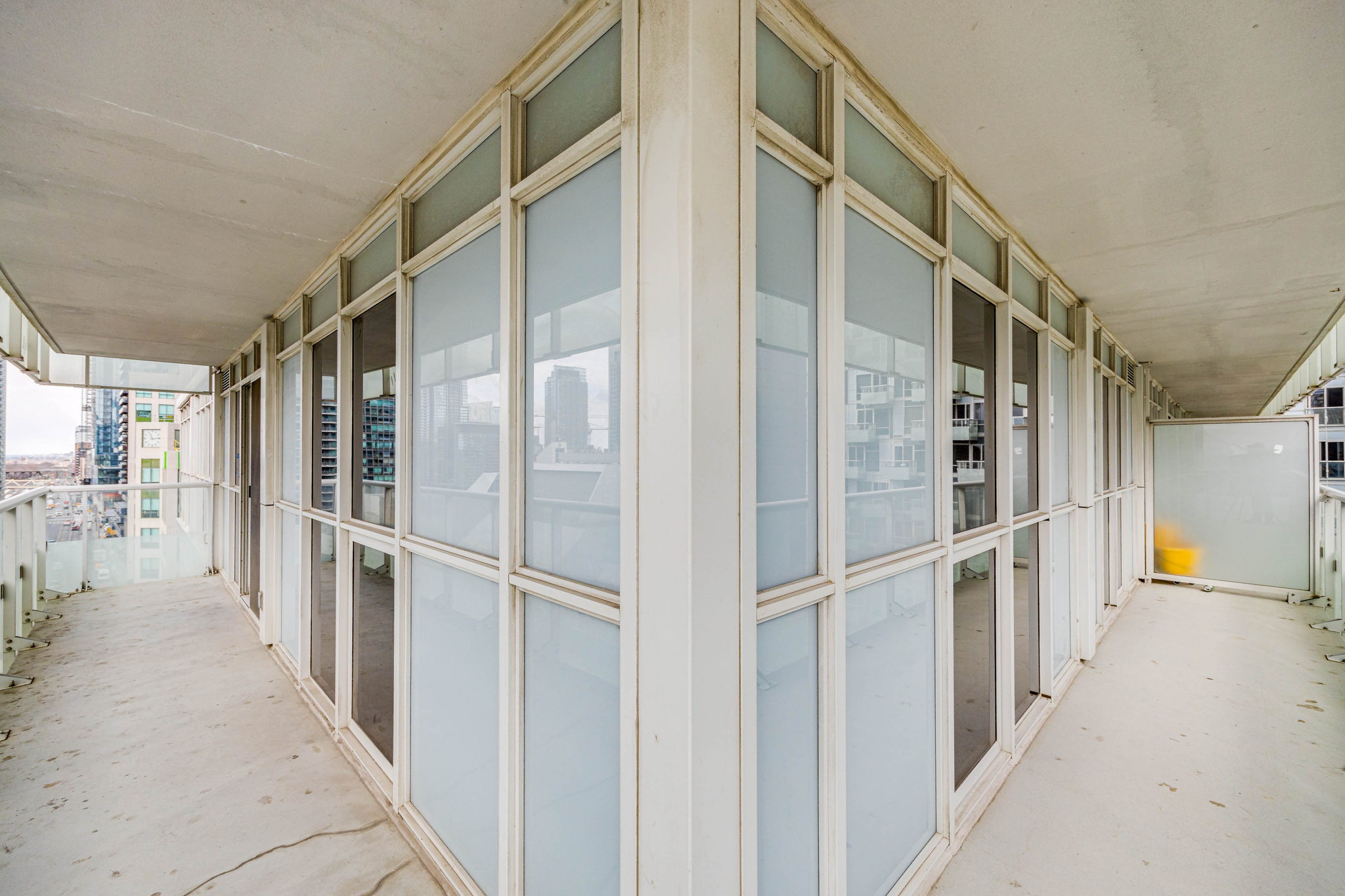 Toronto property showcase — delivered property photograph 42