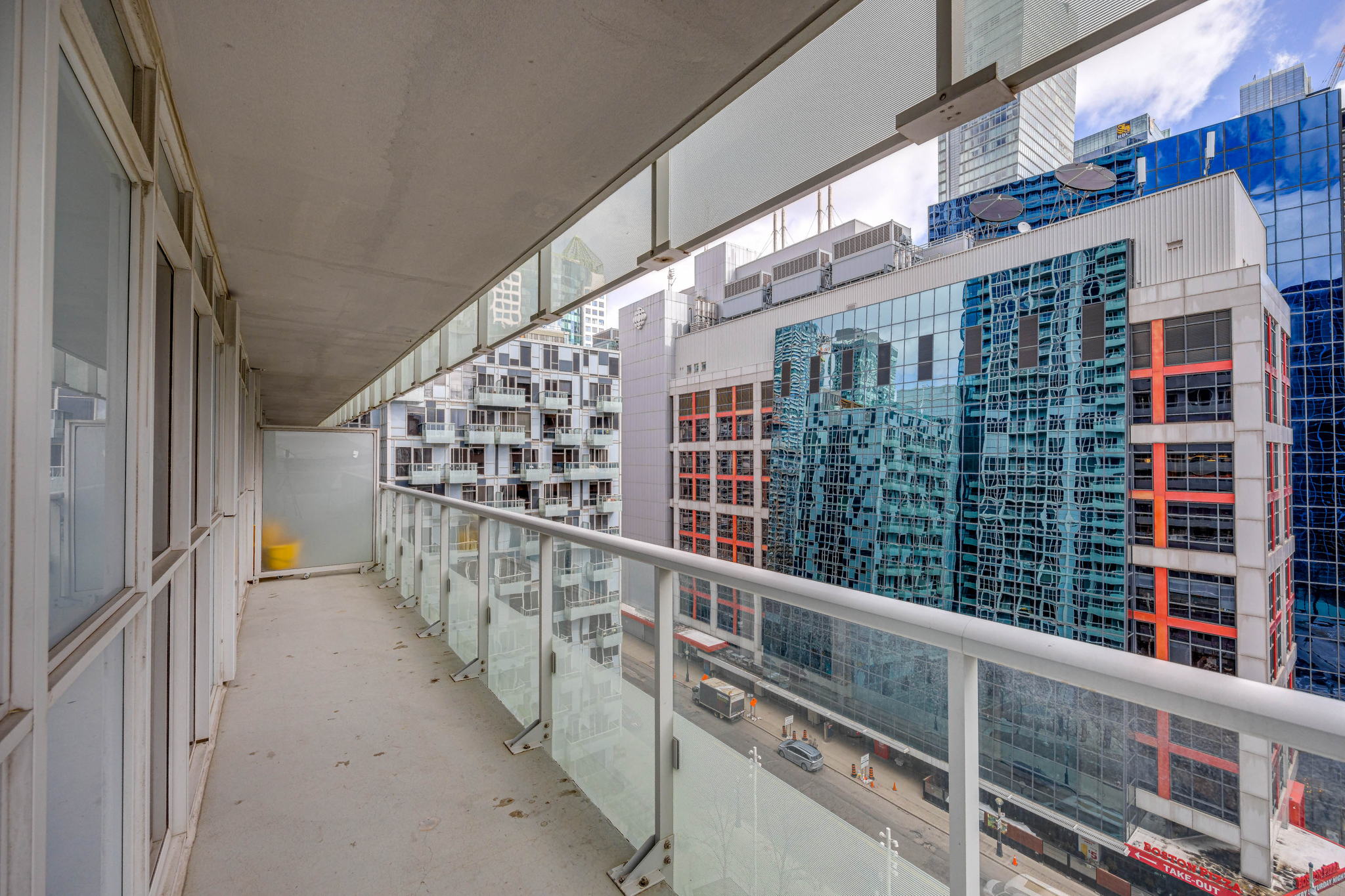 Toronto property showcase — delivered property photograph 38