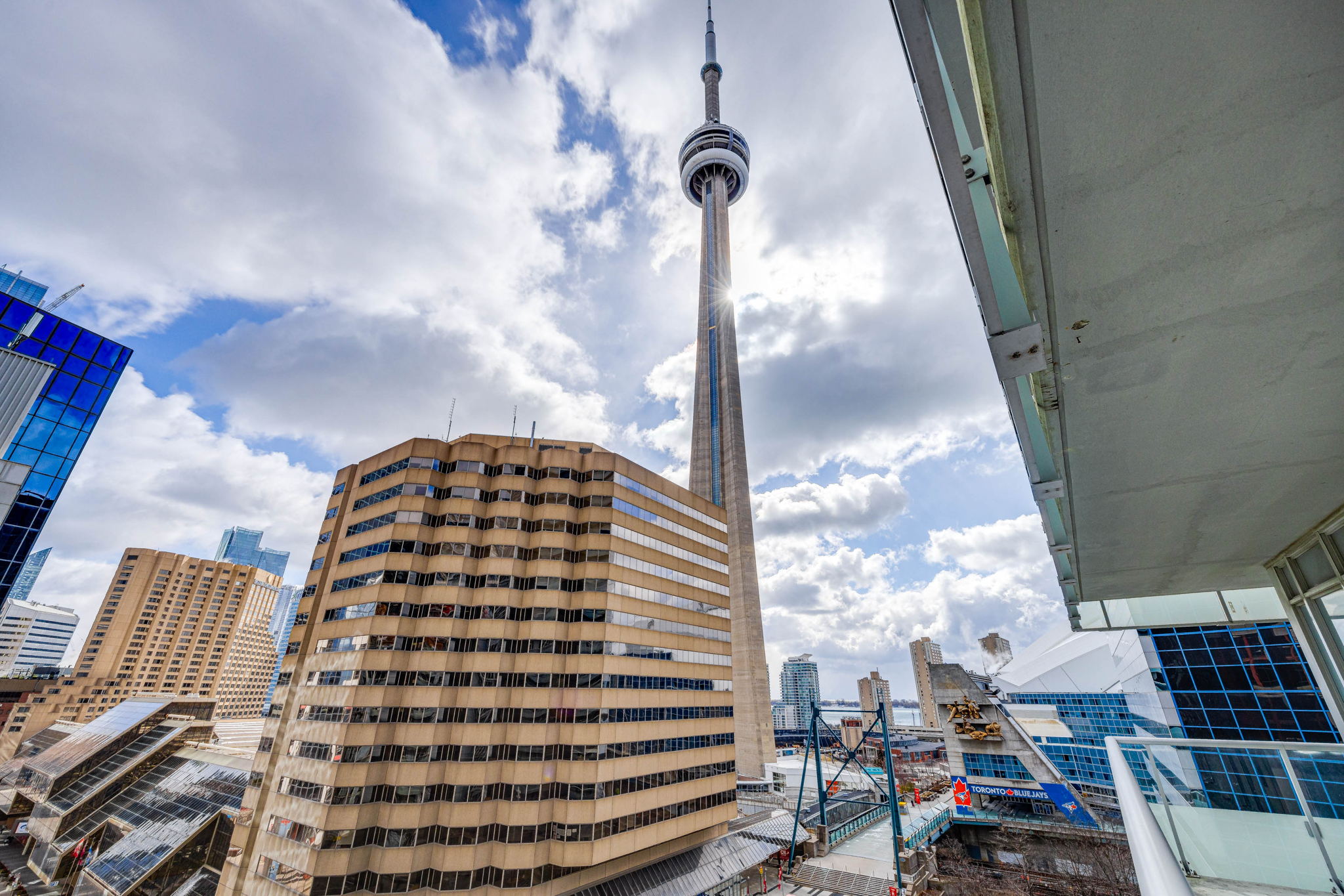 Toronto property showcase — delivered property photograph 40