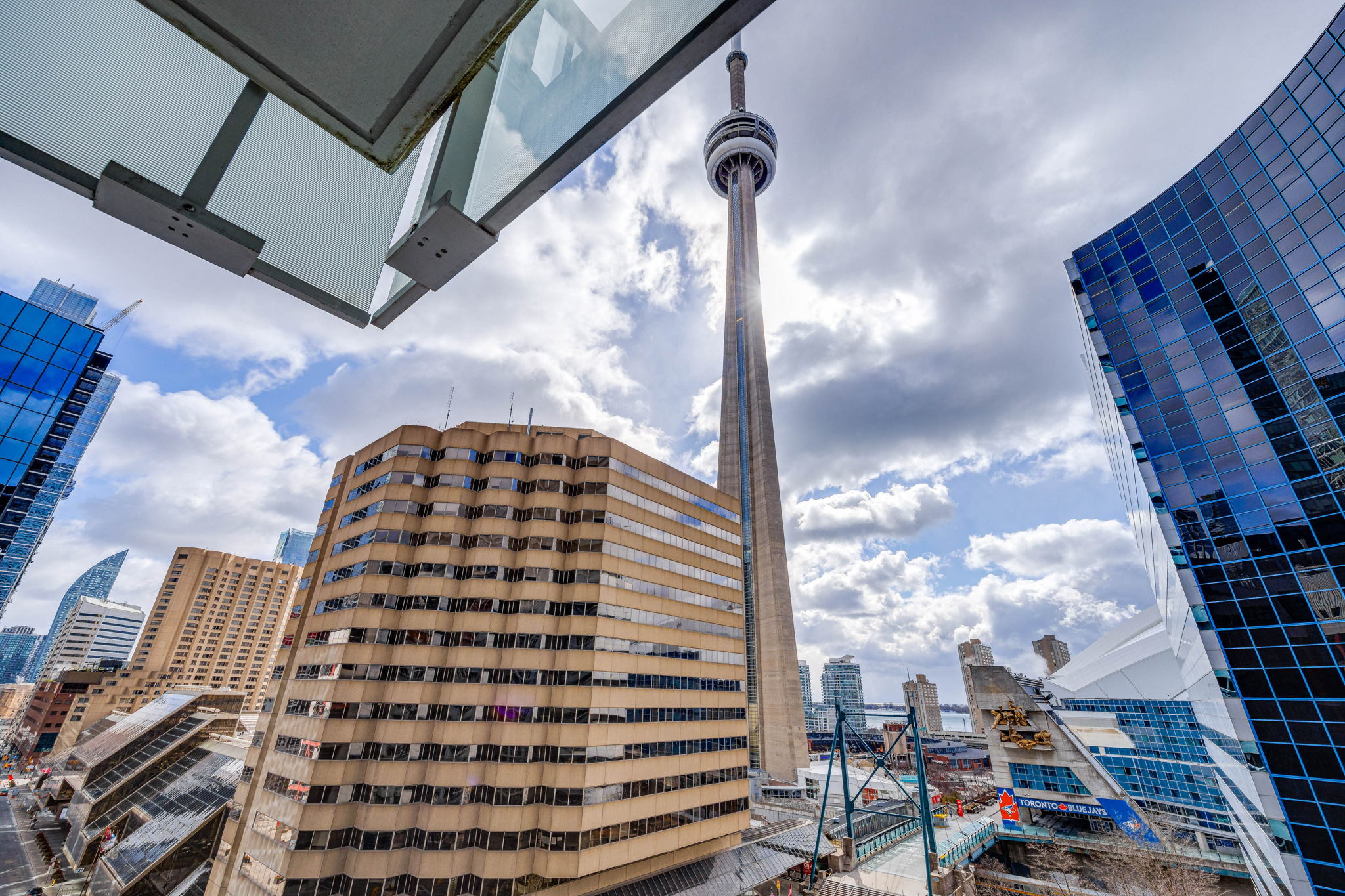 Toronto property showcase — delivered property photograph 41