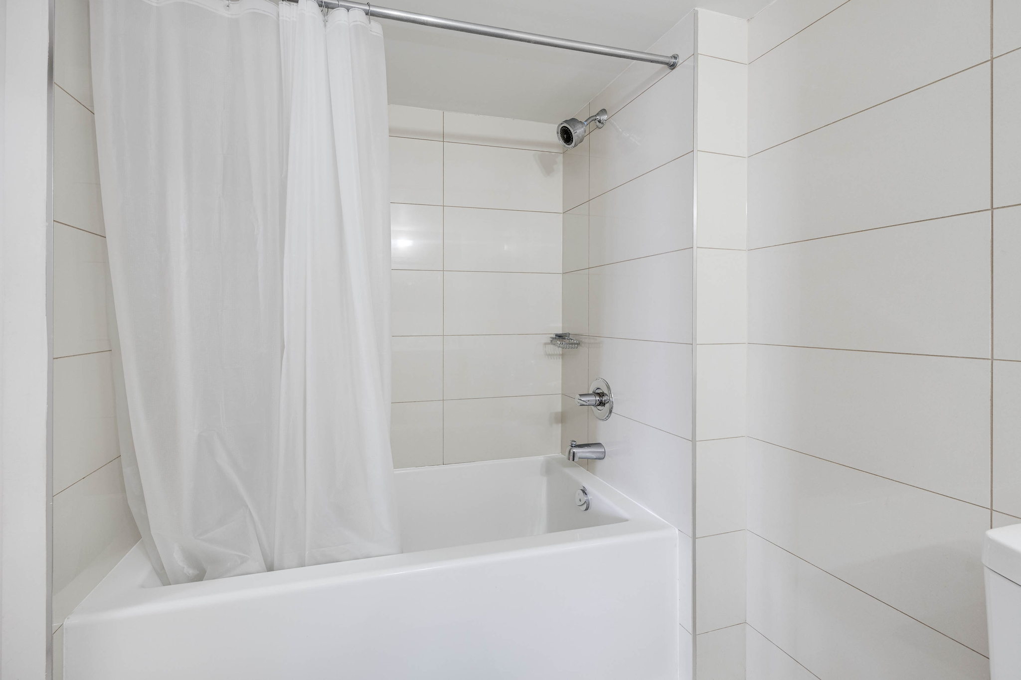 Toronto property showcase — delivered property photograph 17