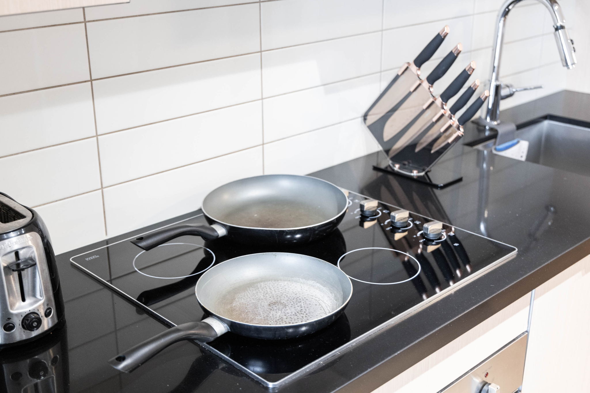 Toronto property showcase — delivered property photograph 24