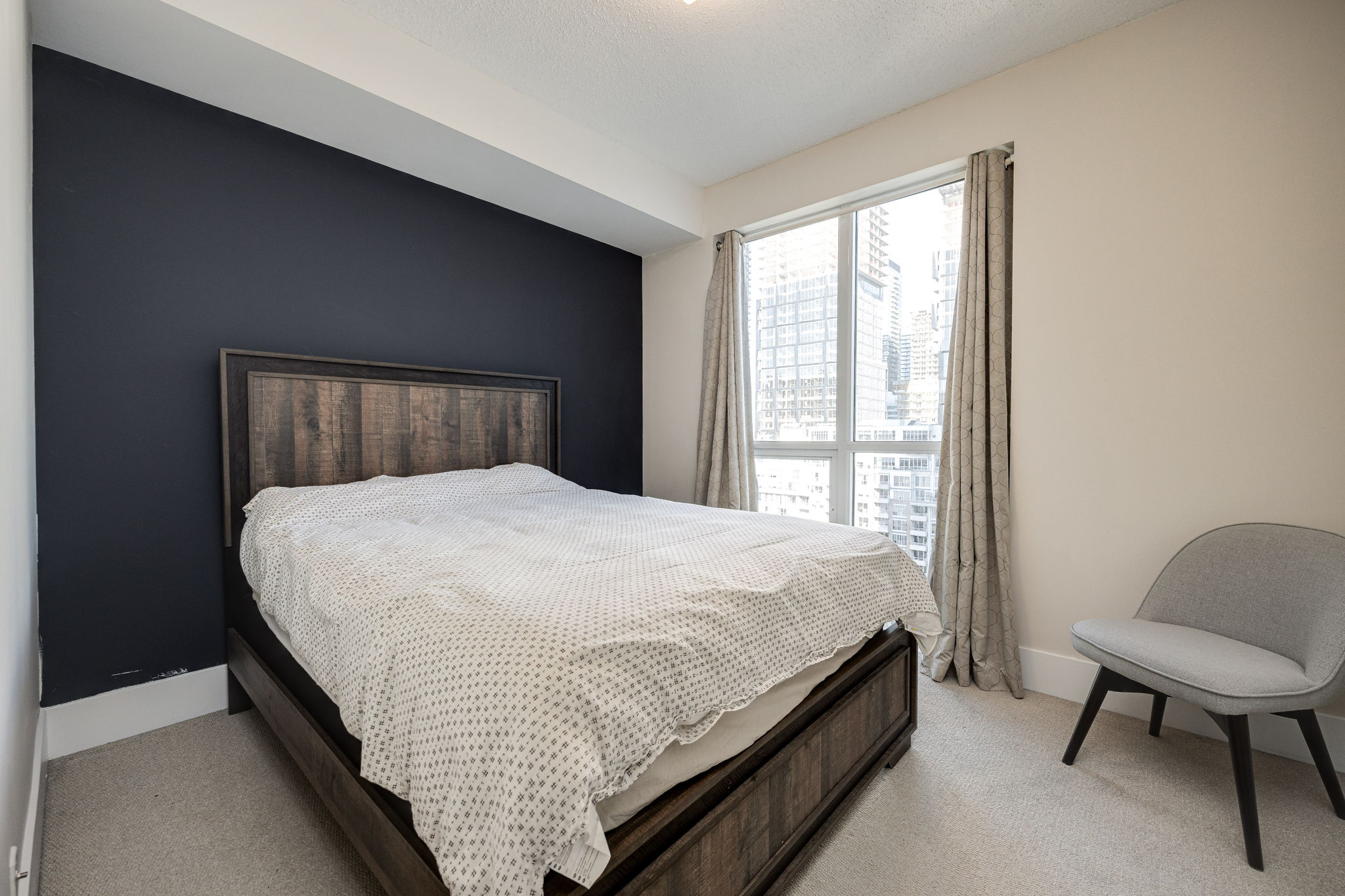Toronto property showcase — delivered property photograph 15