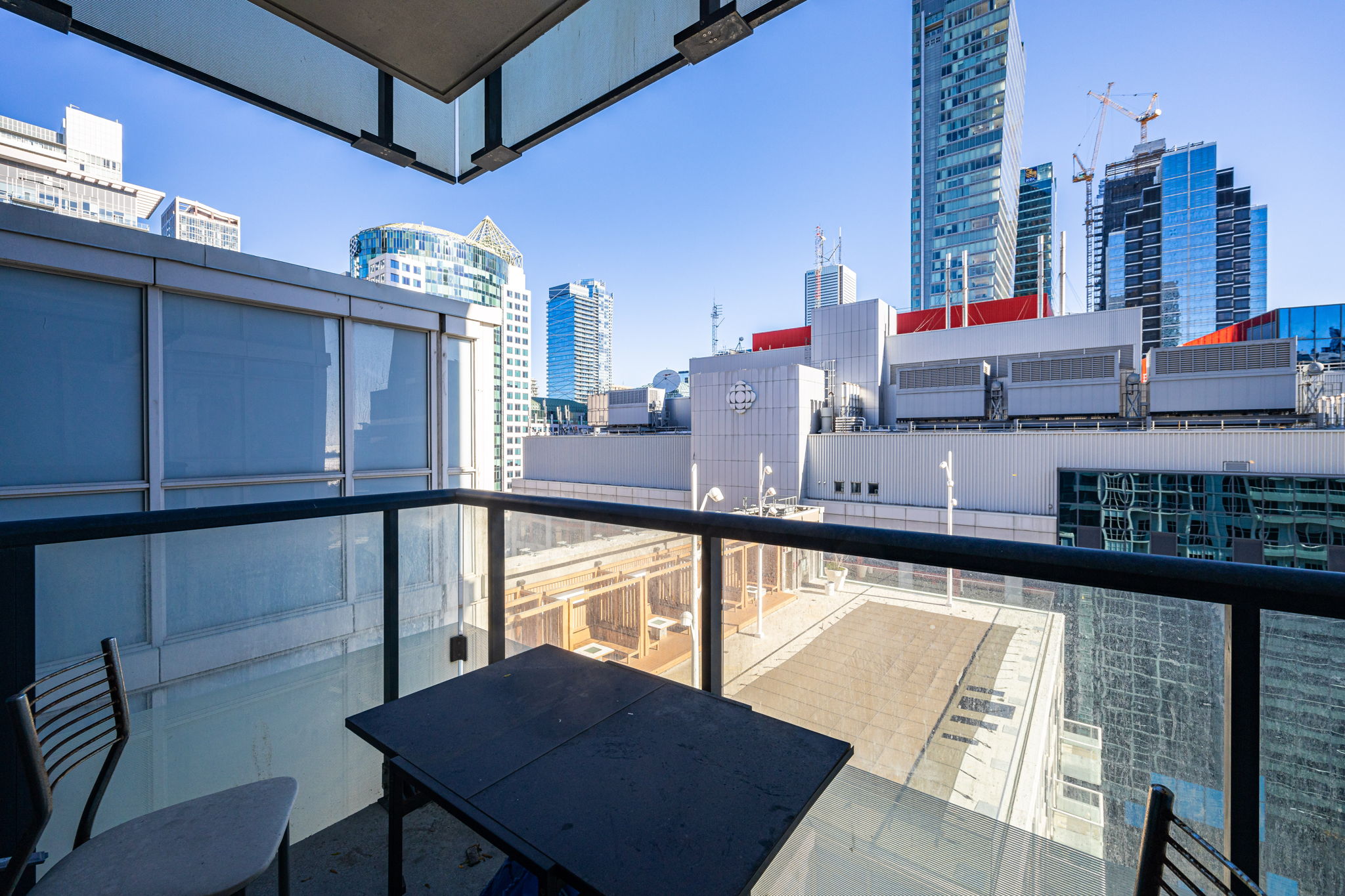 Toronto property showcase — delivered property photograph 23