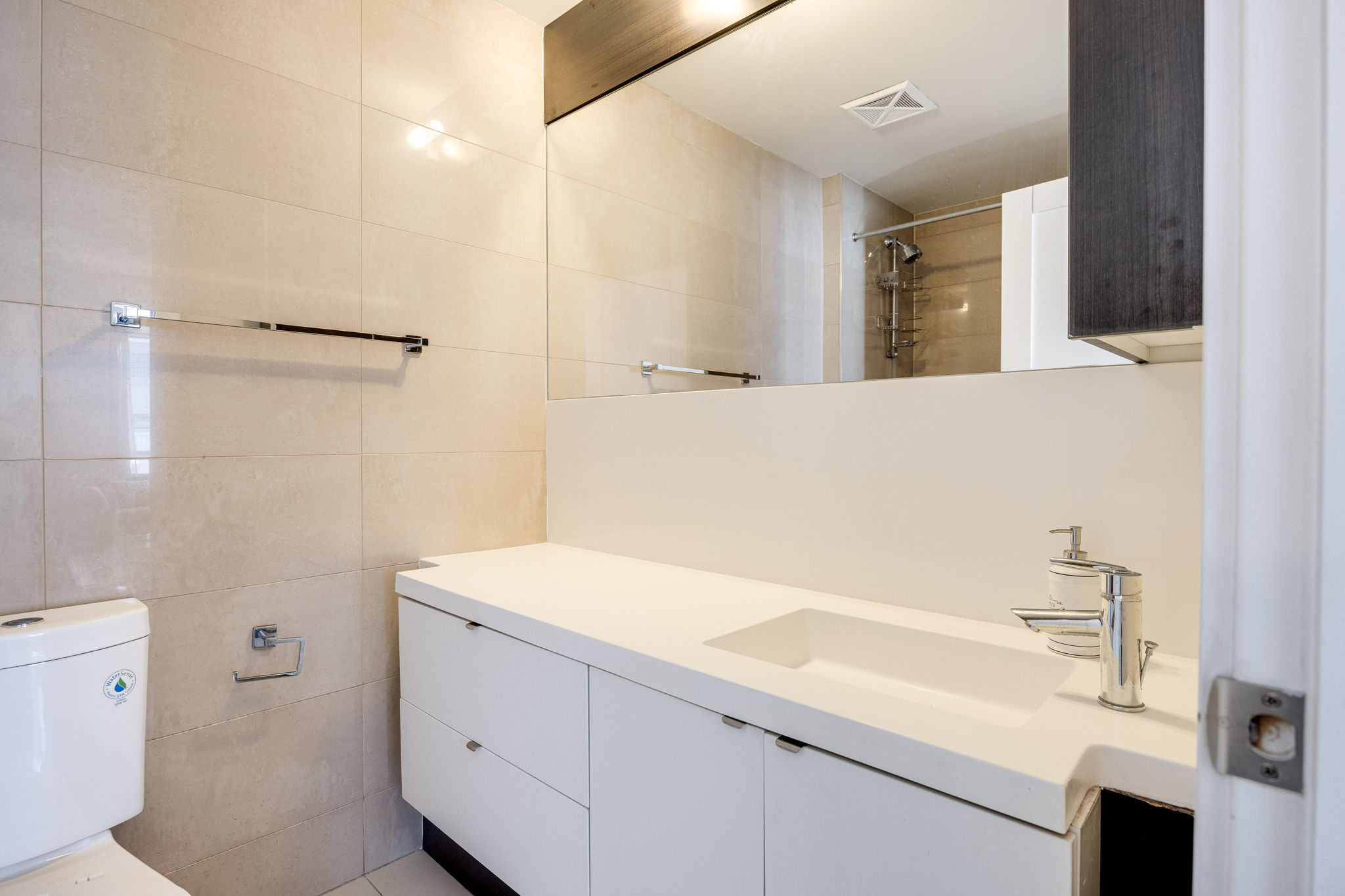 Toronto property showcase — delivered property photograph 17
