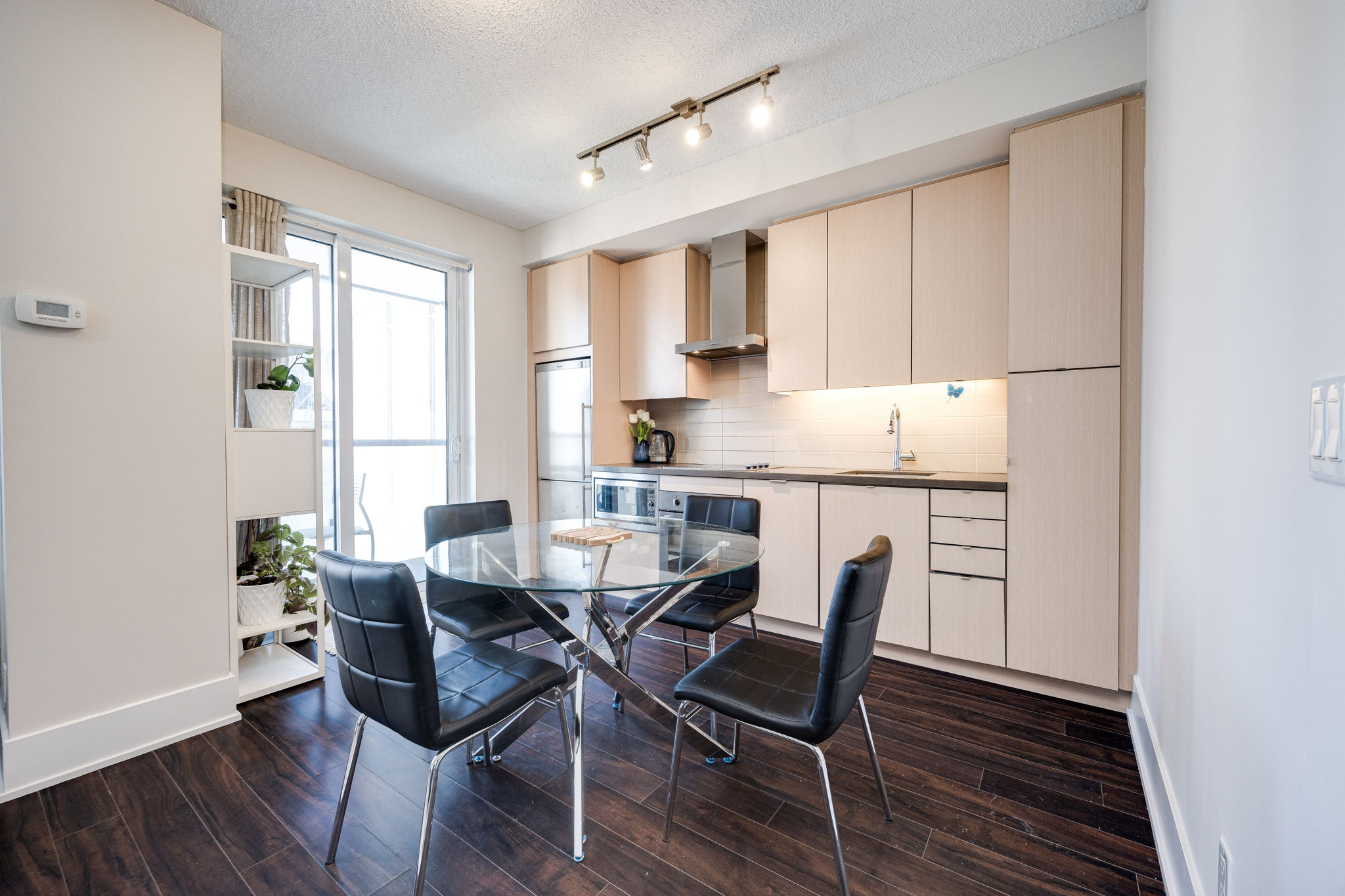 Toronto property showcase — delivered property photograph 10