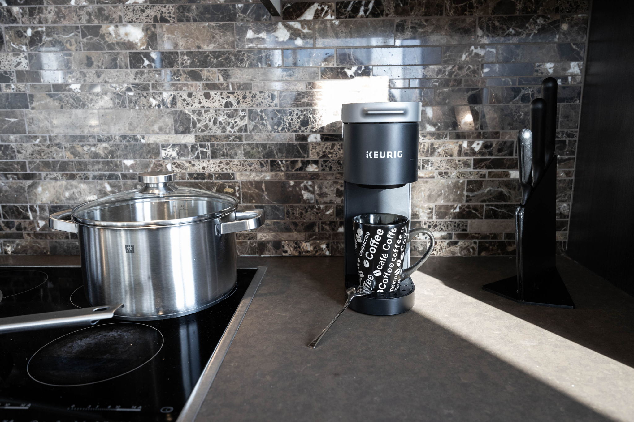 Toronto property showcase — delivered property photograph 38