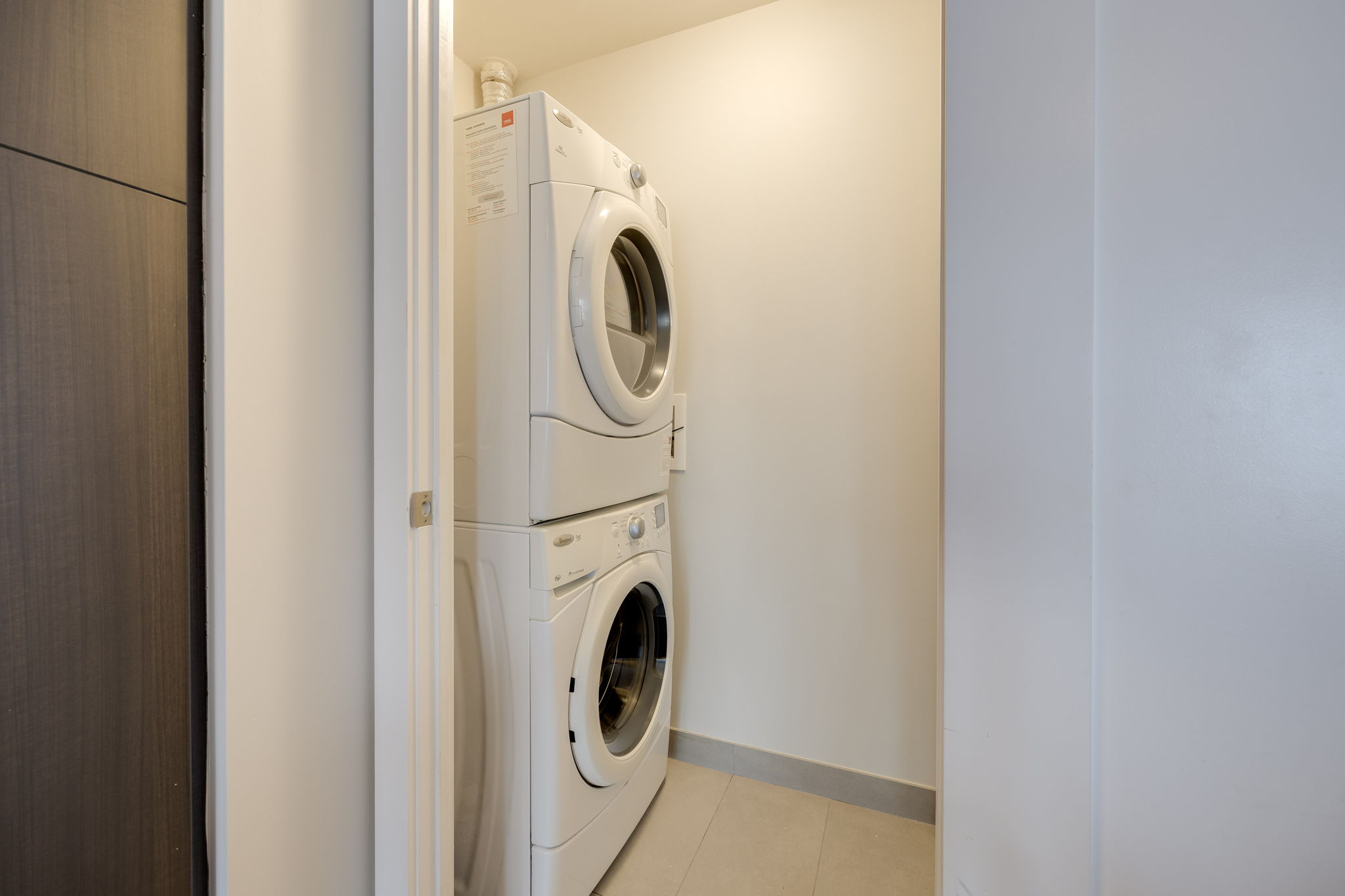 Toronto property showcase — delivered property photograph 17