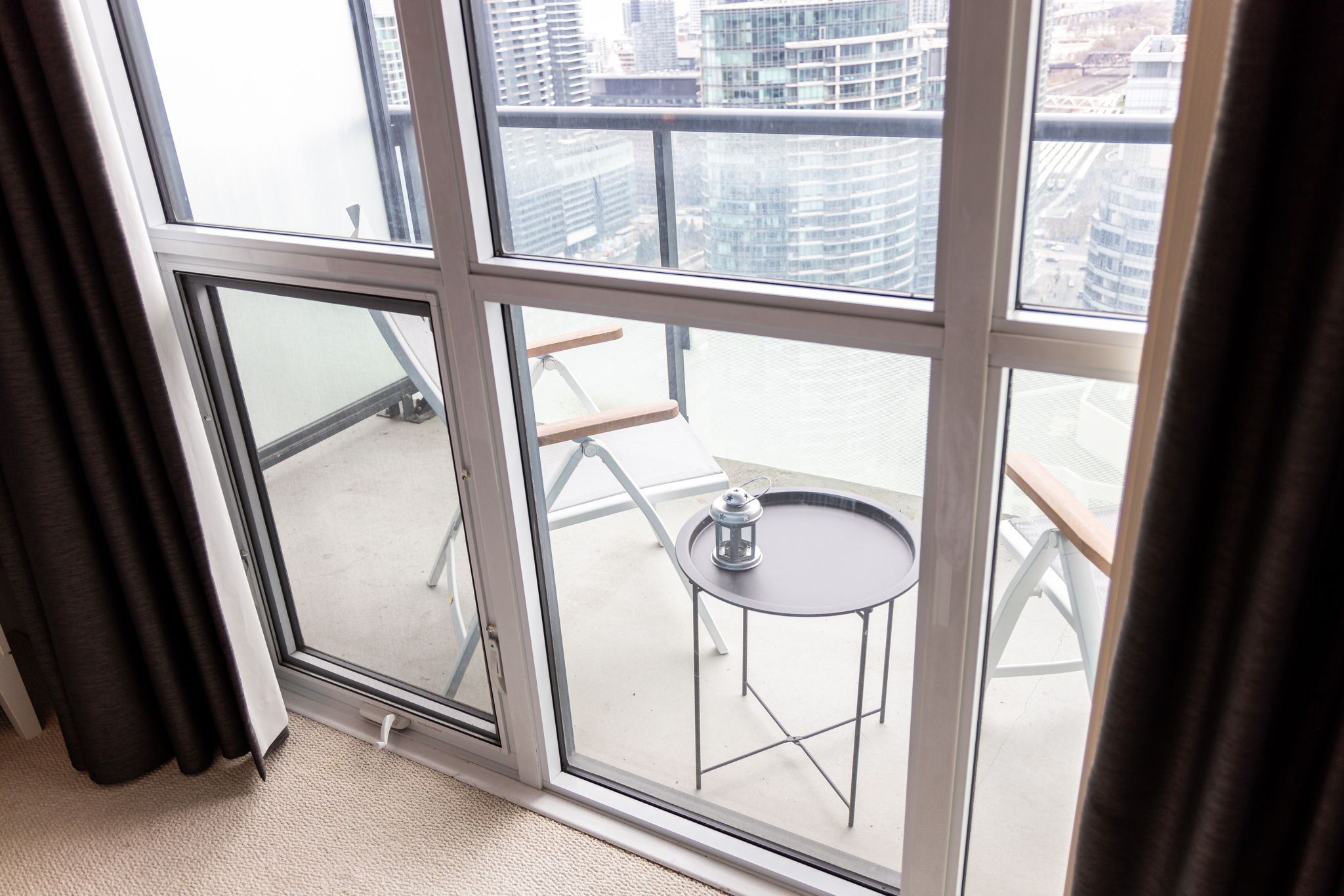Toronto property showcase — delivered property photograph 24