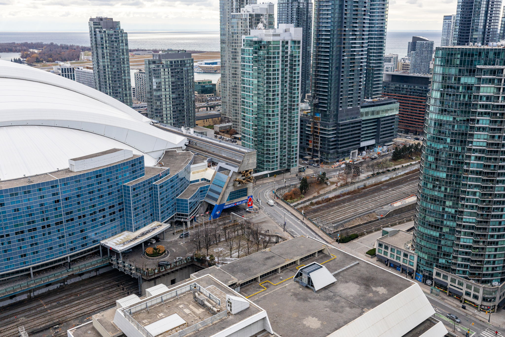 Toronto property showcase — delivered property photograph 35