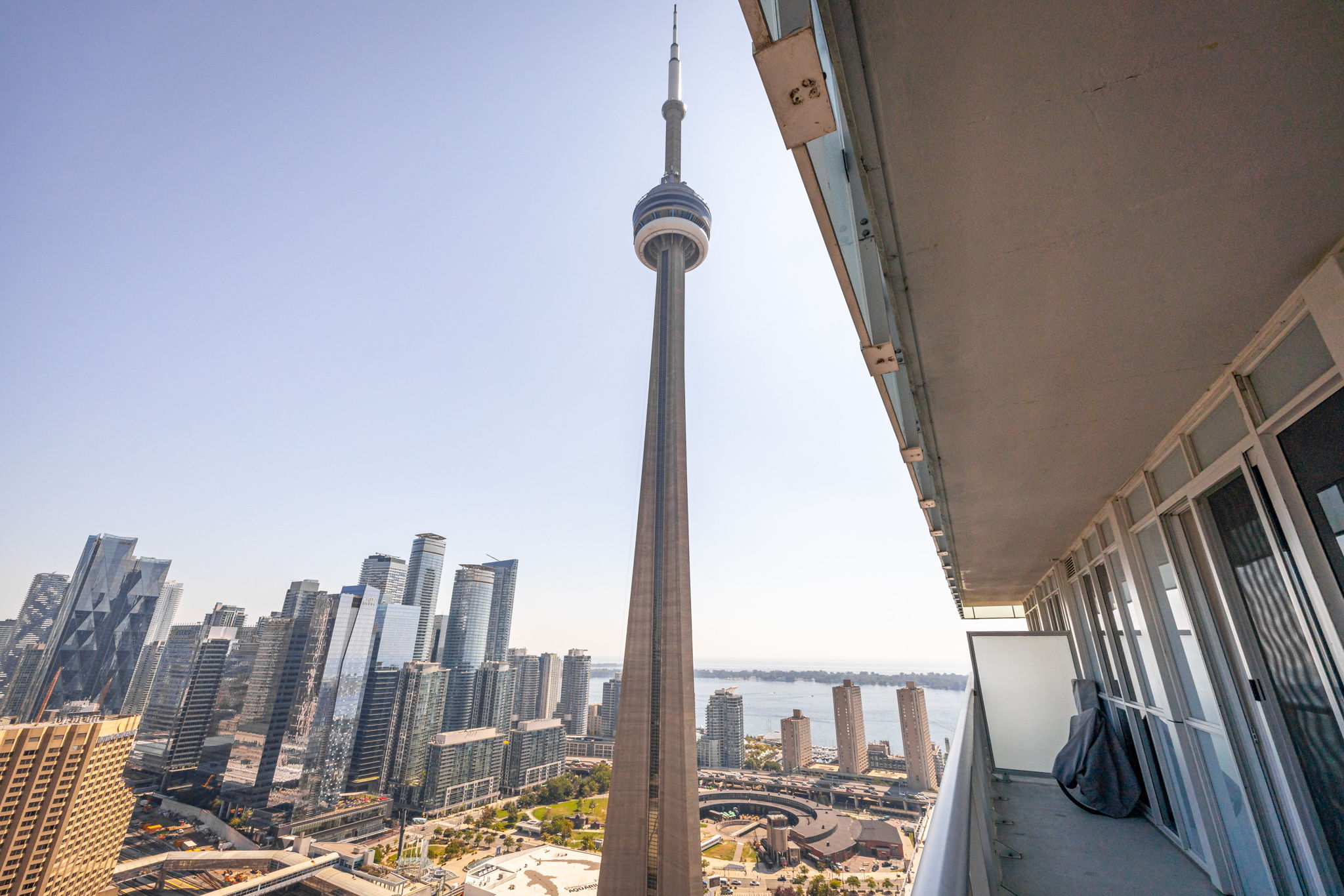 Toronto property showcase — delivered property photograph 33