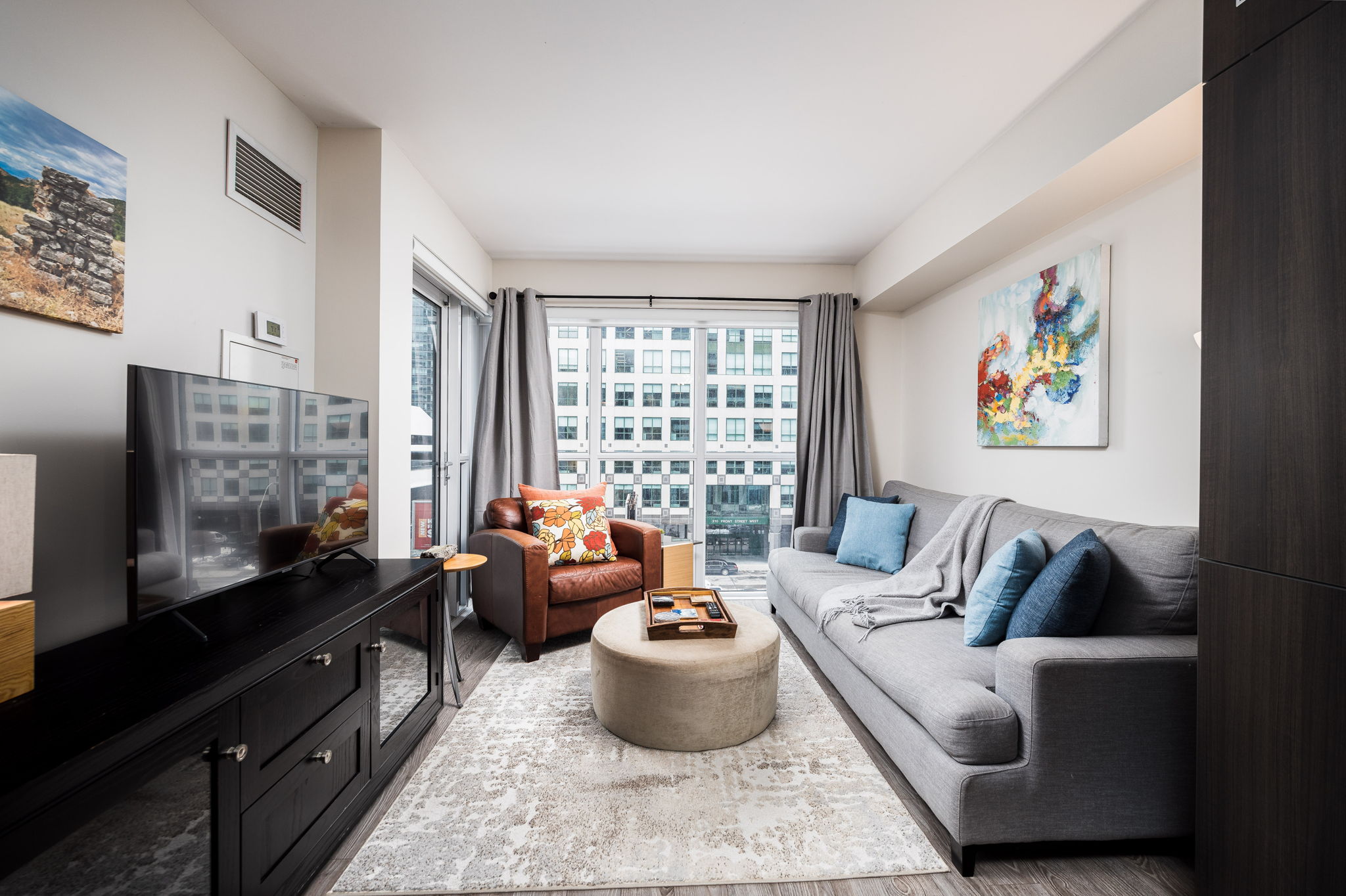 Toronto property showcase — delivered property photograph 5