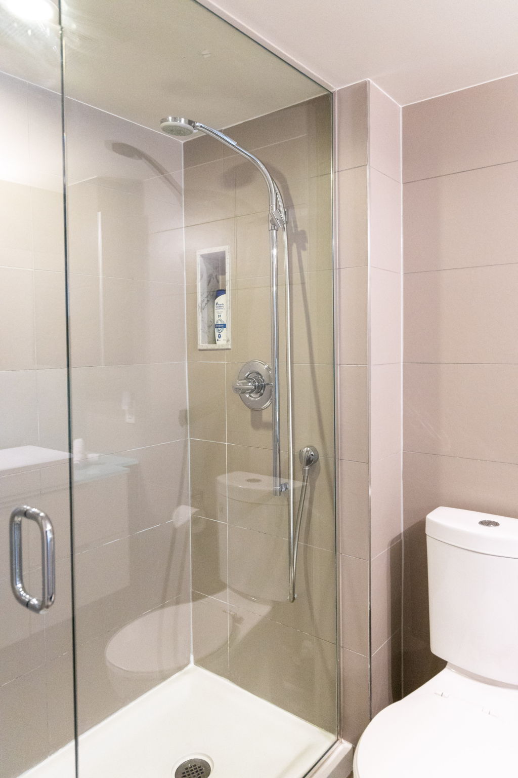 Toronto property showcase — delivered property photograph 28