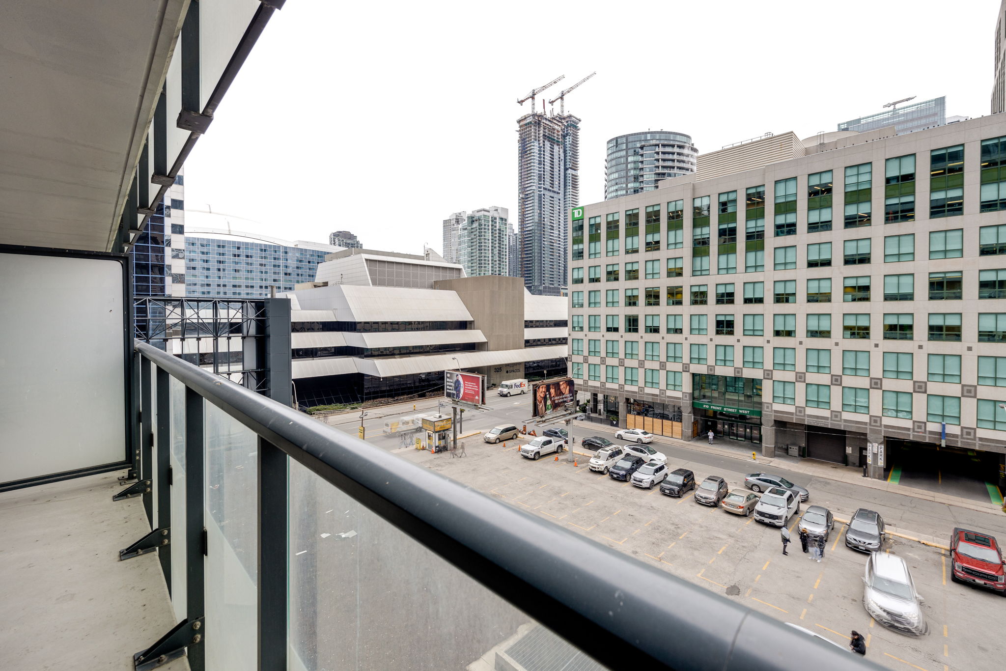 Toronto property showcase — delivered property photograph 22