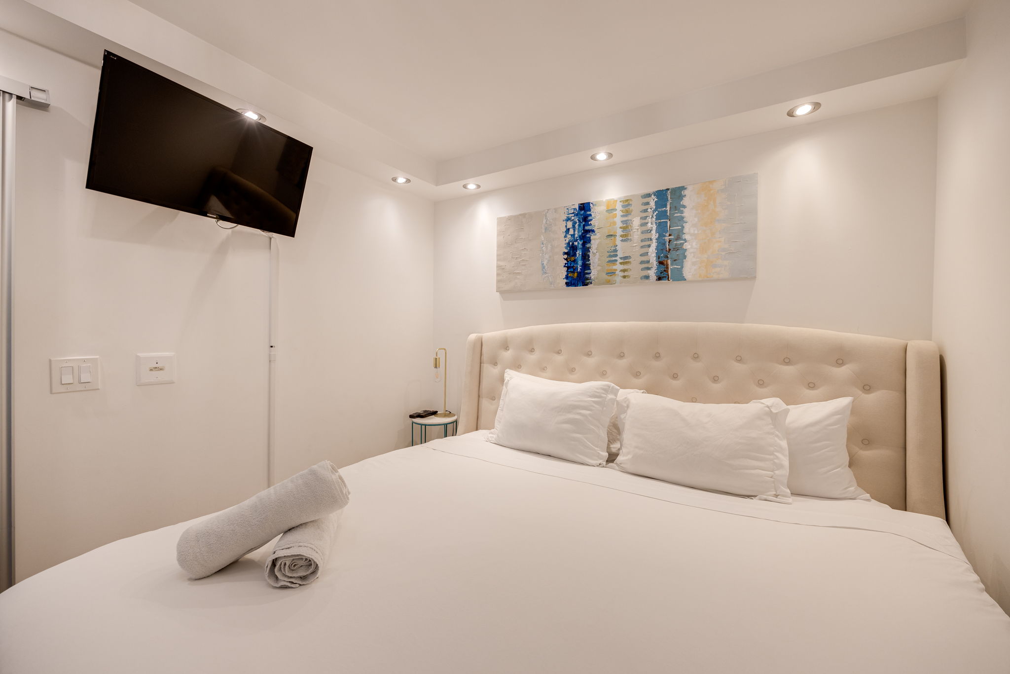 Toronto property showcase — delivered property photograph 16