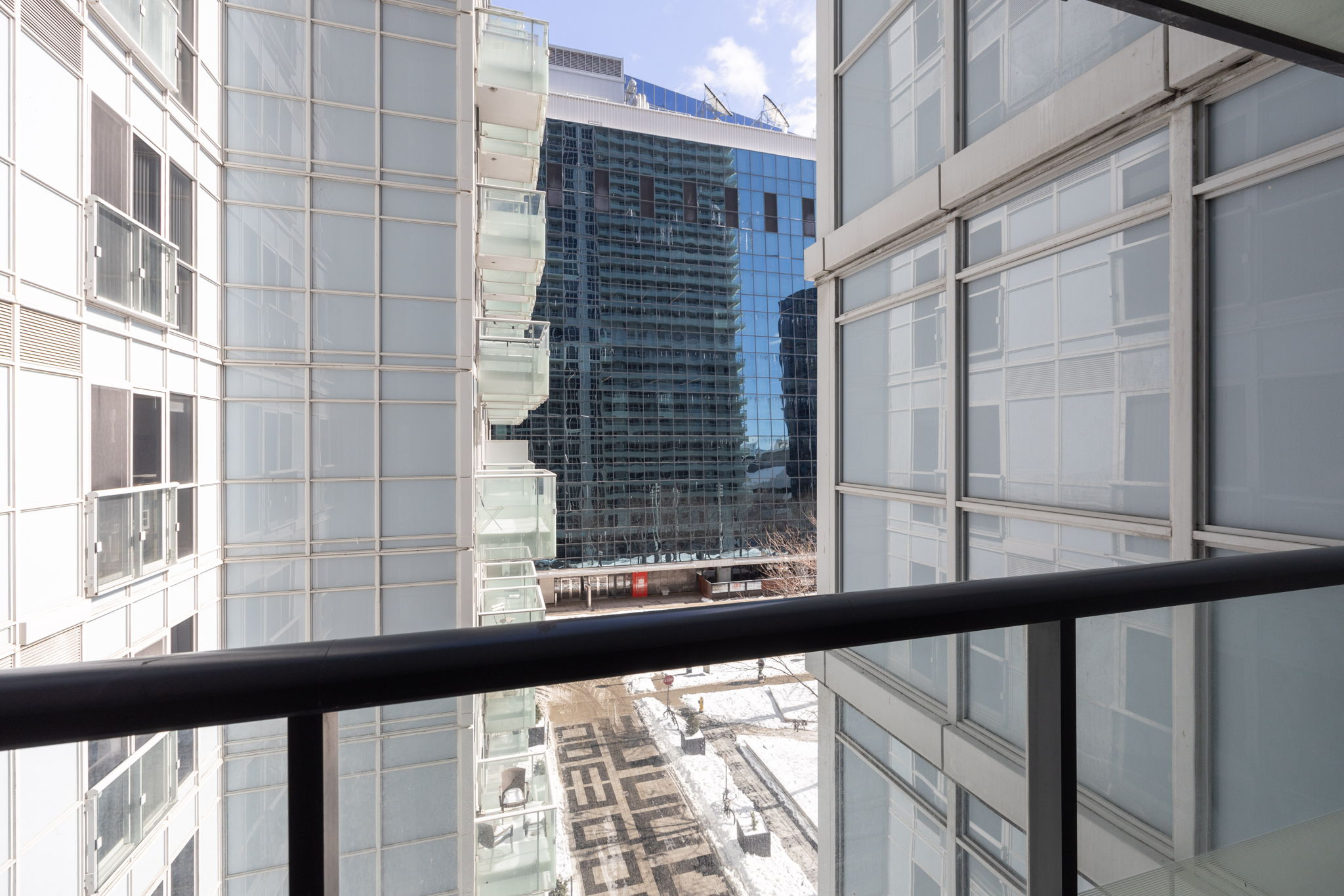 Toronto property showcase — delivered property photograph 29