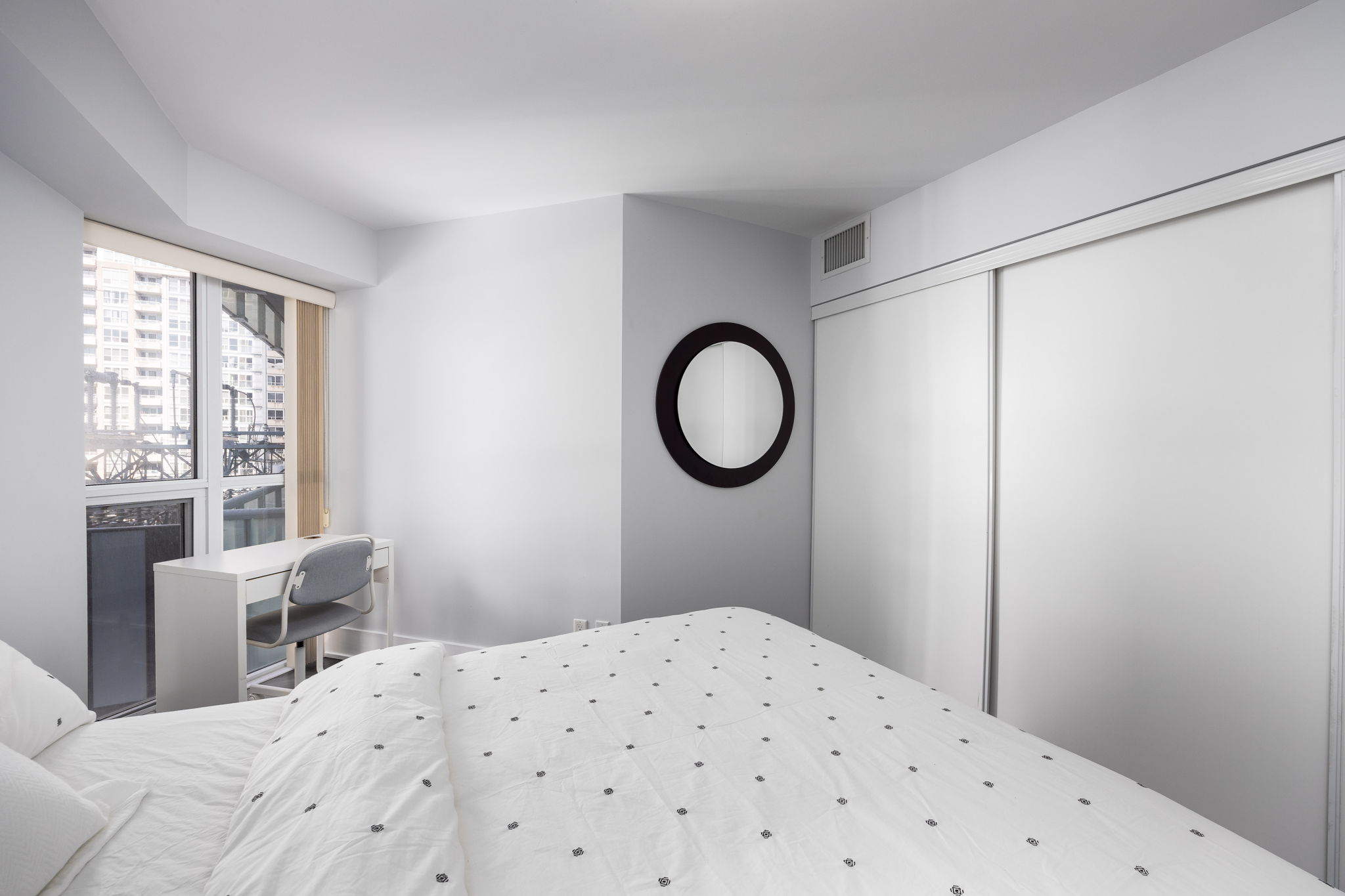 Toronto property showcase — delivered property photograph 8