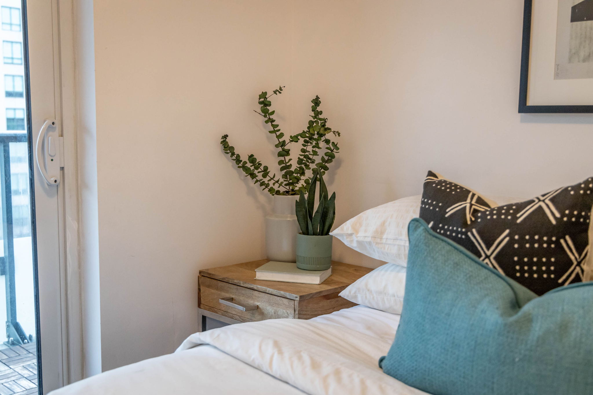 Toronto property showcase — delivered property photograph 37
