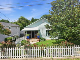  Photo 0